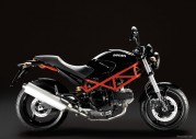 Ducati Monster 695